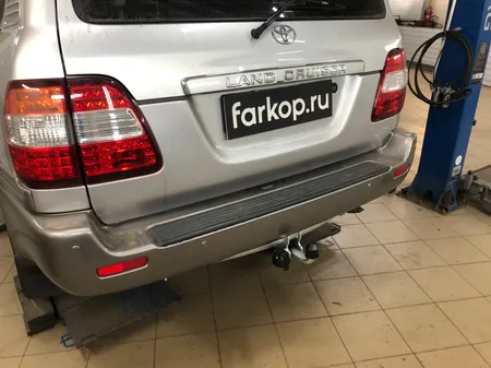 Фаркоп Galia для Toyota Land Cruiser J100 VX 1998-2008 T050A в Оренбург