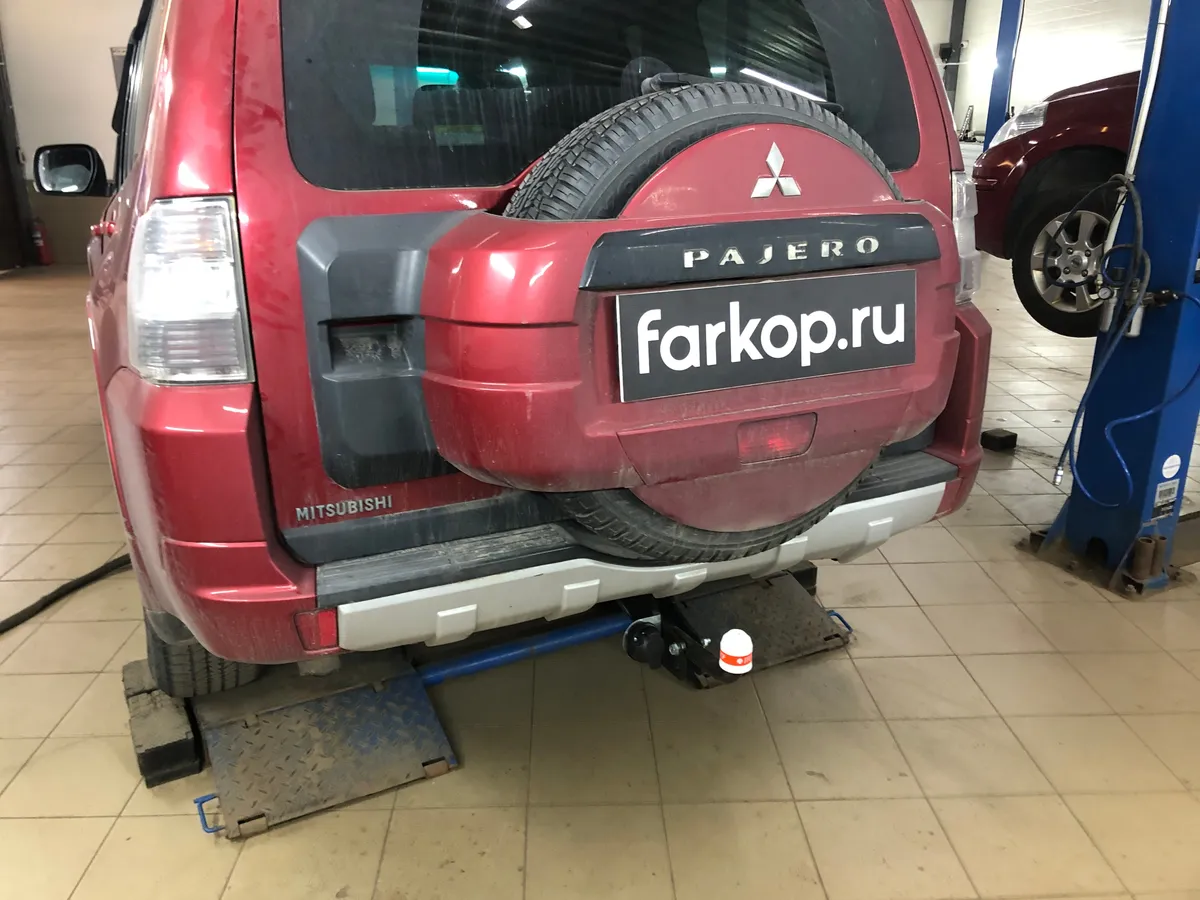 Фаркоп Трейлер для Mitsubishi Pajero 2007- Арт. 7120 7120 в Оренбург