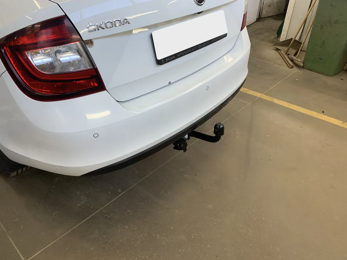 Фаркоп Berg для Skoda Rapid 2014-2020 F.5112.001 в Оренбург