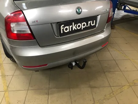 Фаркоп Лидер Плюс для Skoda Octavia 2008-2013 (только лифтбек) S106-A в Оренбург