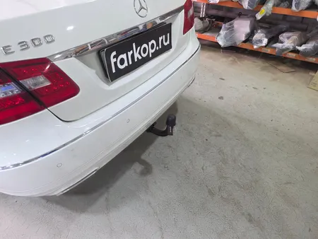 Фаркоп Steinhof для Mercedes E-class (седан) 2009-2016 Арт. M-118 M-118 в Оренбург