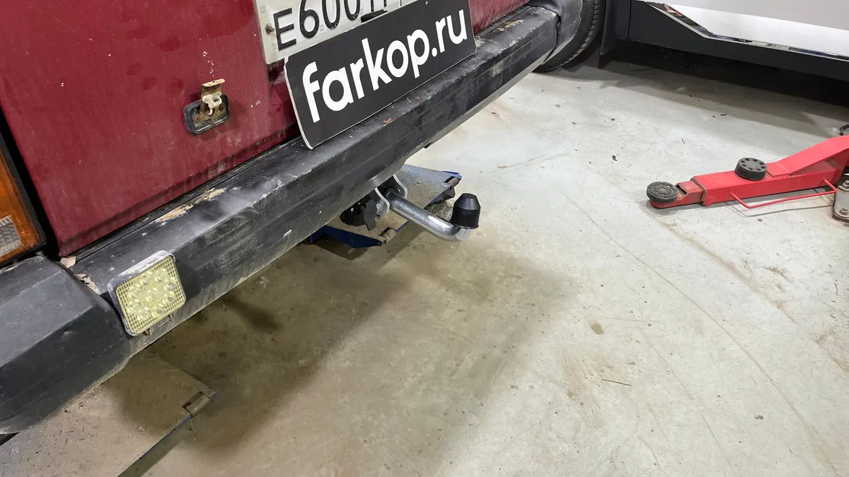 Фаркоп Galia для Jeep Cherokee 1997-2001 J005A в Оренбург