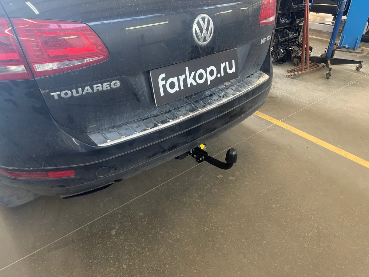 Фаркоп Berg для Volkswagen Touareg 2010-2018 F.5813.003 в Оренбург Фаркоп Berg для Volkswagen Touareg 2010-2018 F.5813.003 в Оренбург