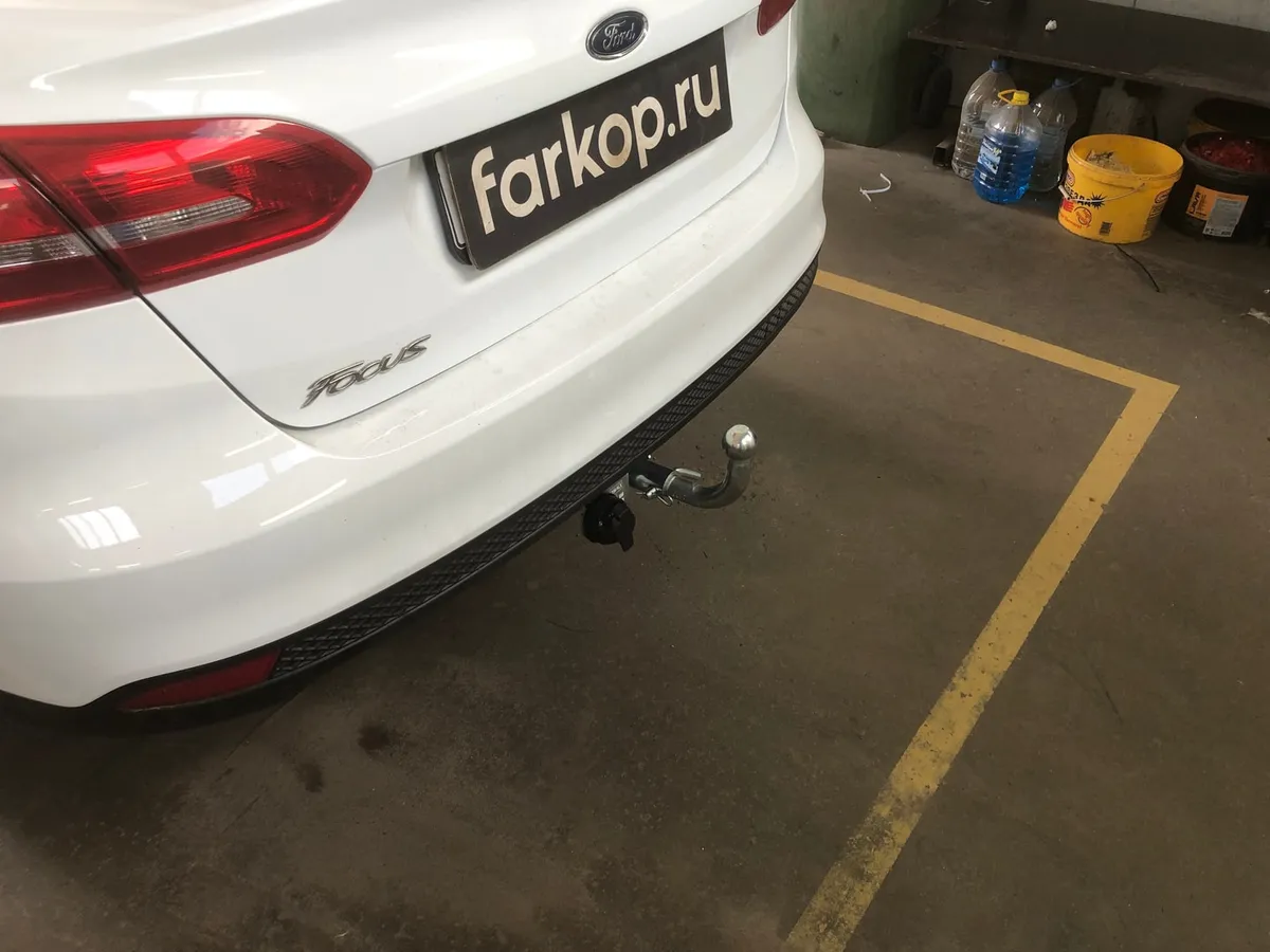 Фаркоп Лидер Плюс для Ford Focus (седан) 2011-2018 F102-BA в Оренбург