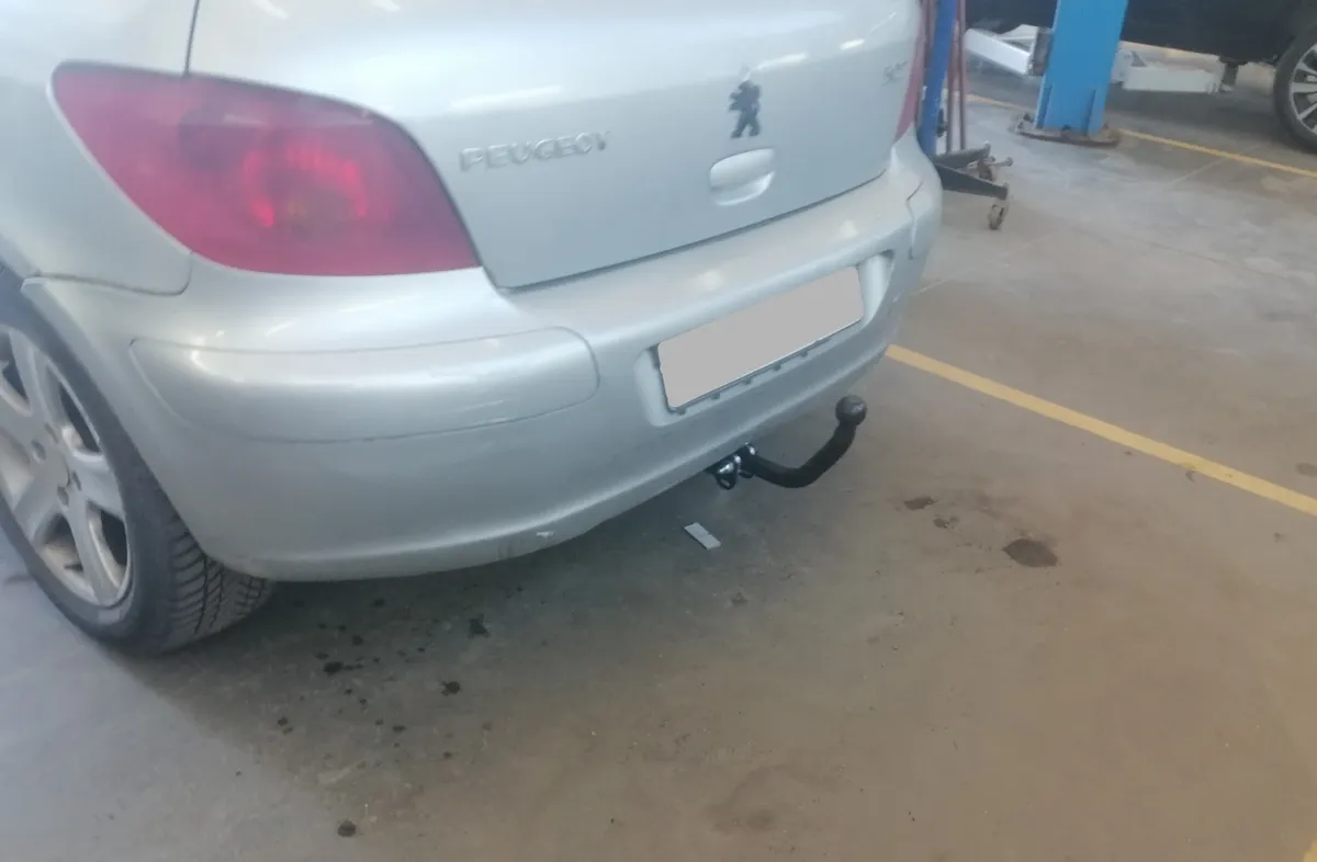 Фаркоп Лидер плюс для Peugeot 307 (хетчбек) 2001-2008 P106-A в Оренбург