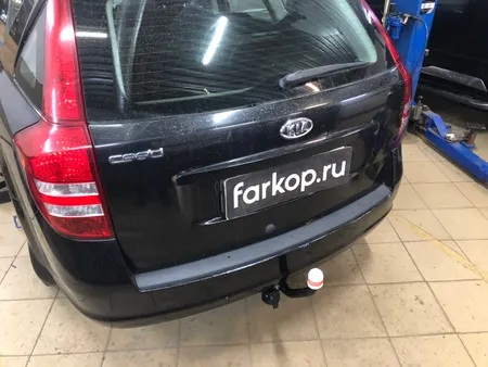 Фаркоп Трейлер для Kia Сeed (универсал) 2007-2012 Арт. 7354 7354 в Оренбург
