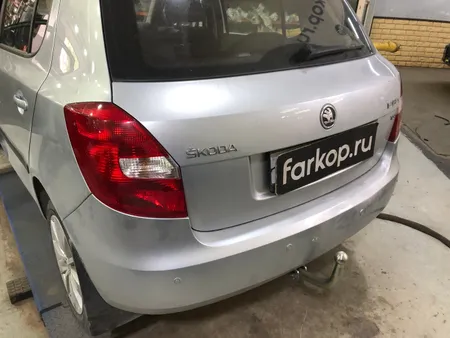 Фаркоп Galia для Skoda Fabia (хетчбек) 2007-2014 S081A в Оренбург