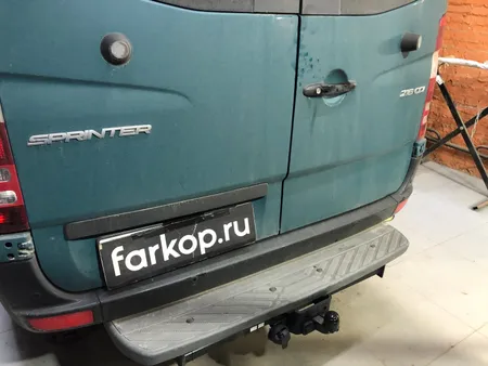 Фаркоп Steinhof для Mercedes Sprinter 2006-2018, (для а/м со ступенькой, кроме самой короткой базы) V-033 в Оренбург