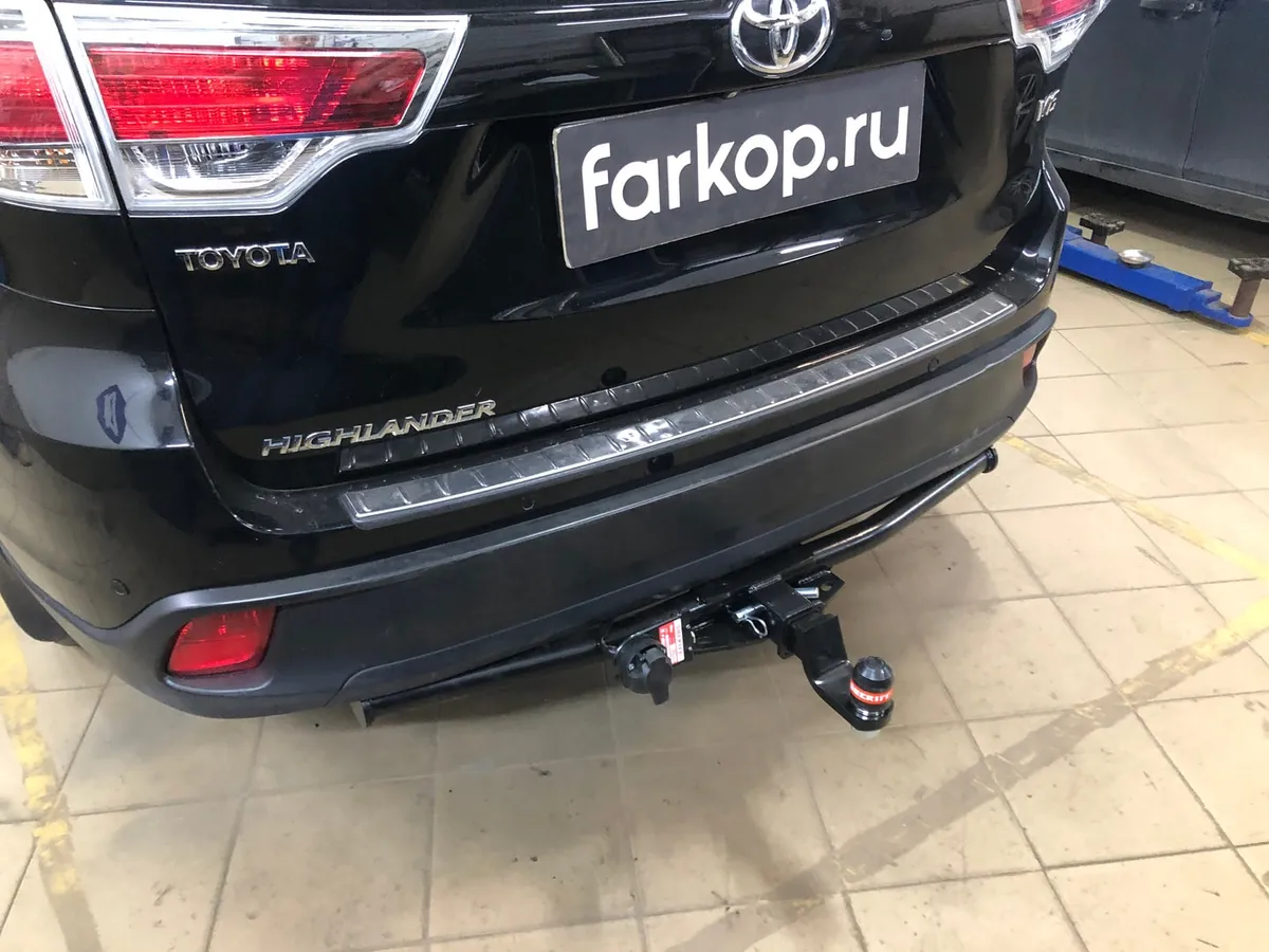 Фаркоп Sheriff для Toyota Highlander 2014-2020 Арт. 2790.31 2790.31 в Оренбург Фаркоп Sheriff для Toyota Highlander 2014-2020 Арт. 2790.31 2790.31 в Оренбург